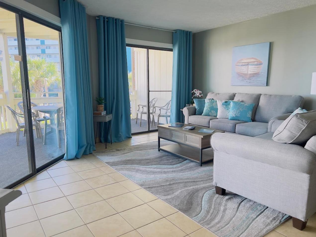 Elegant Coastal Getaway Spacious 3Br Chelsea House マートルビーチ エクステリア 写真